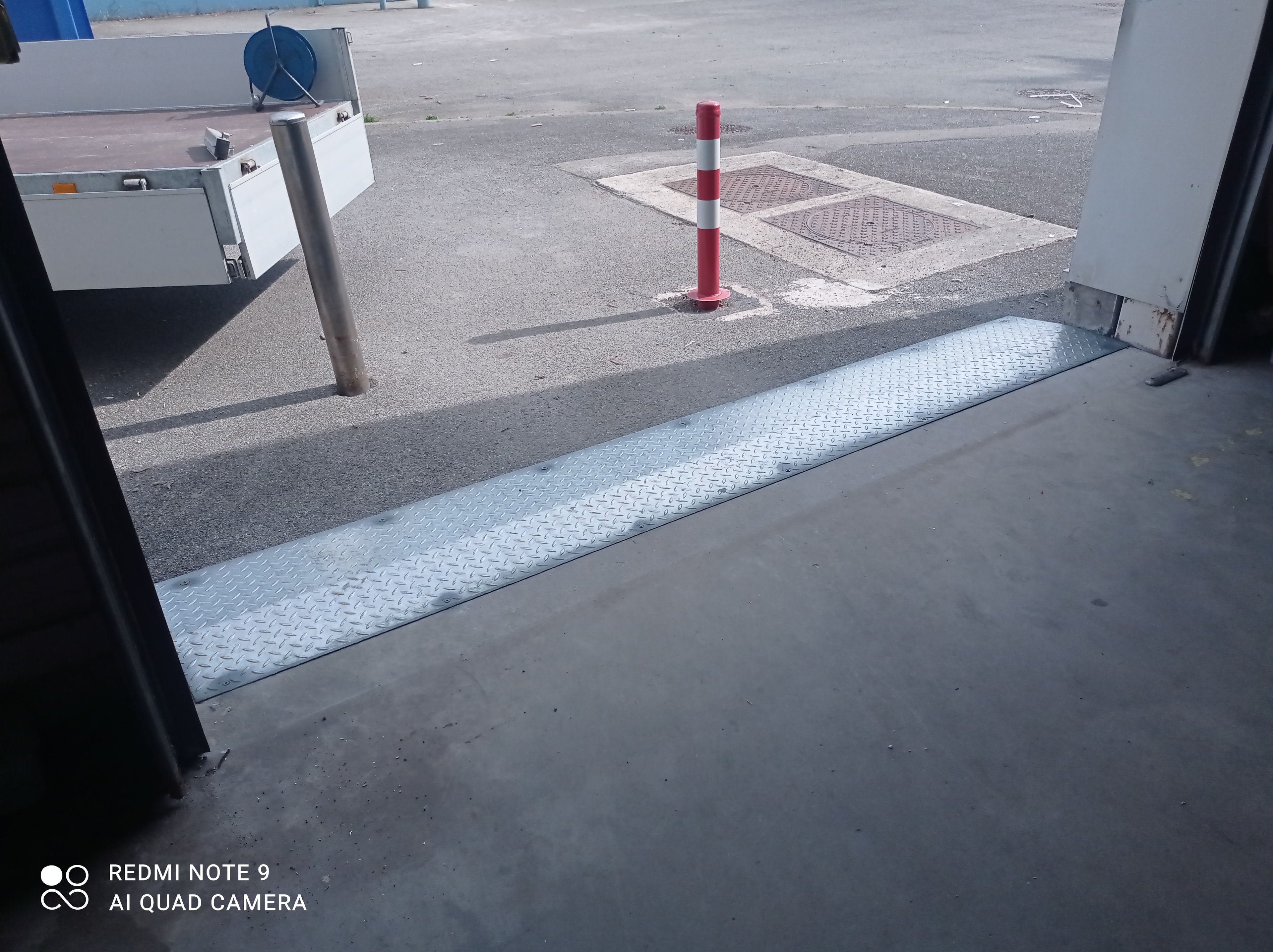 SEUIL DE PORTE - Seuil de porte d'accès sécurisée