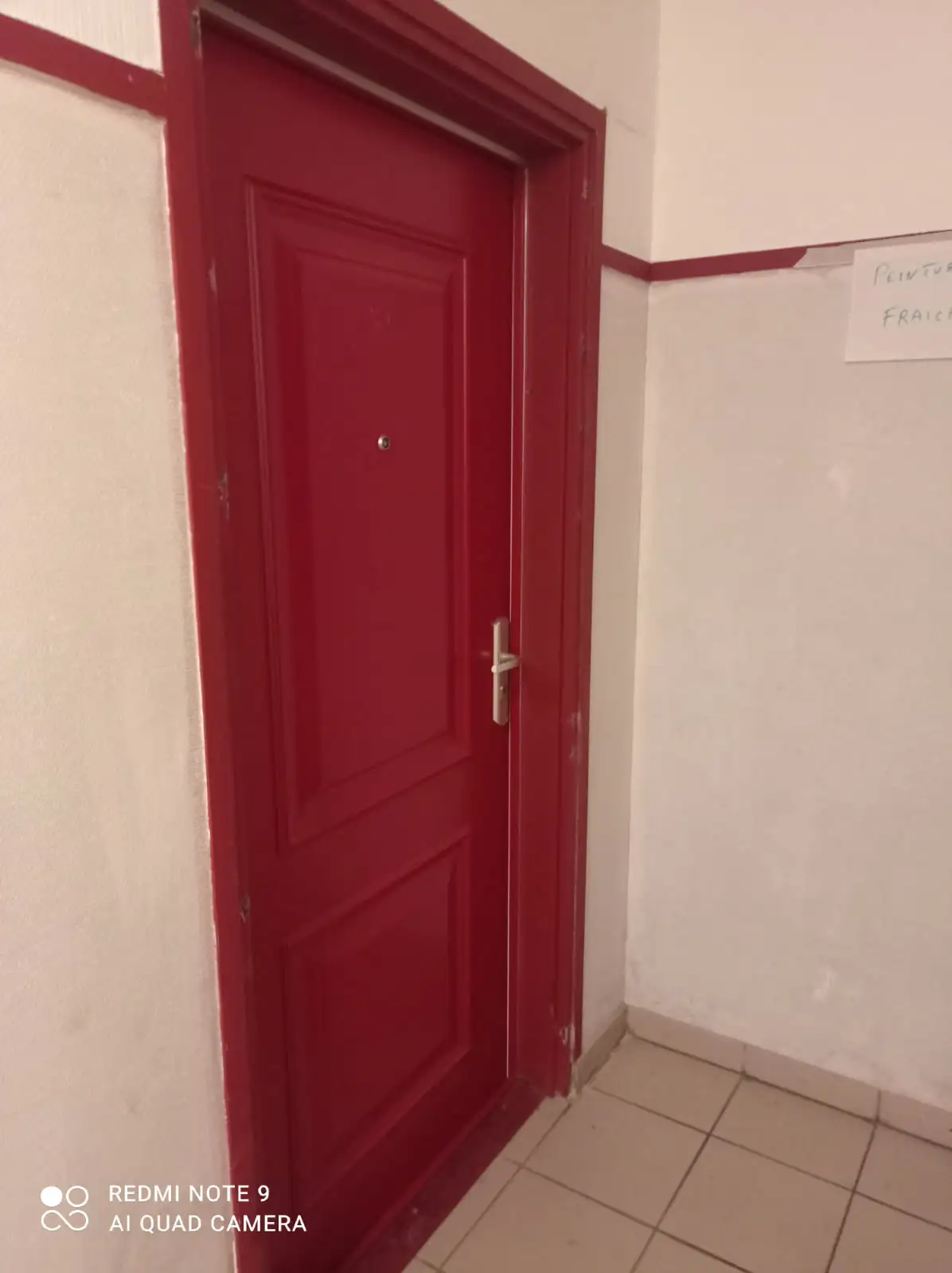 Pose de porte bois métal blindé pour appartement